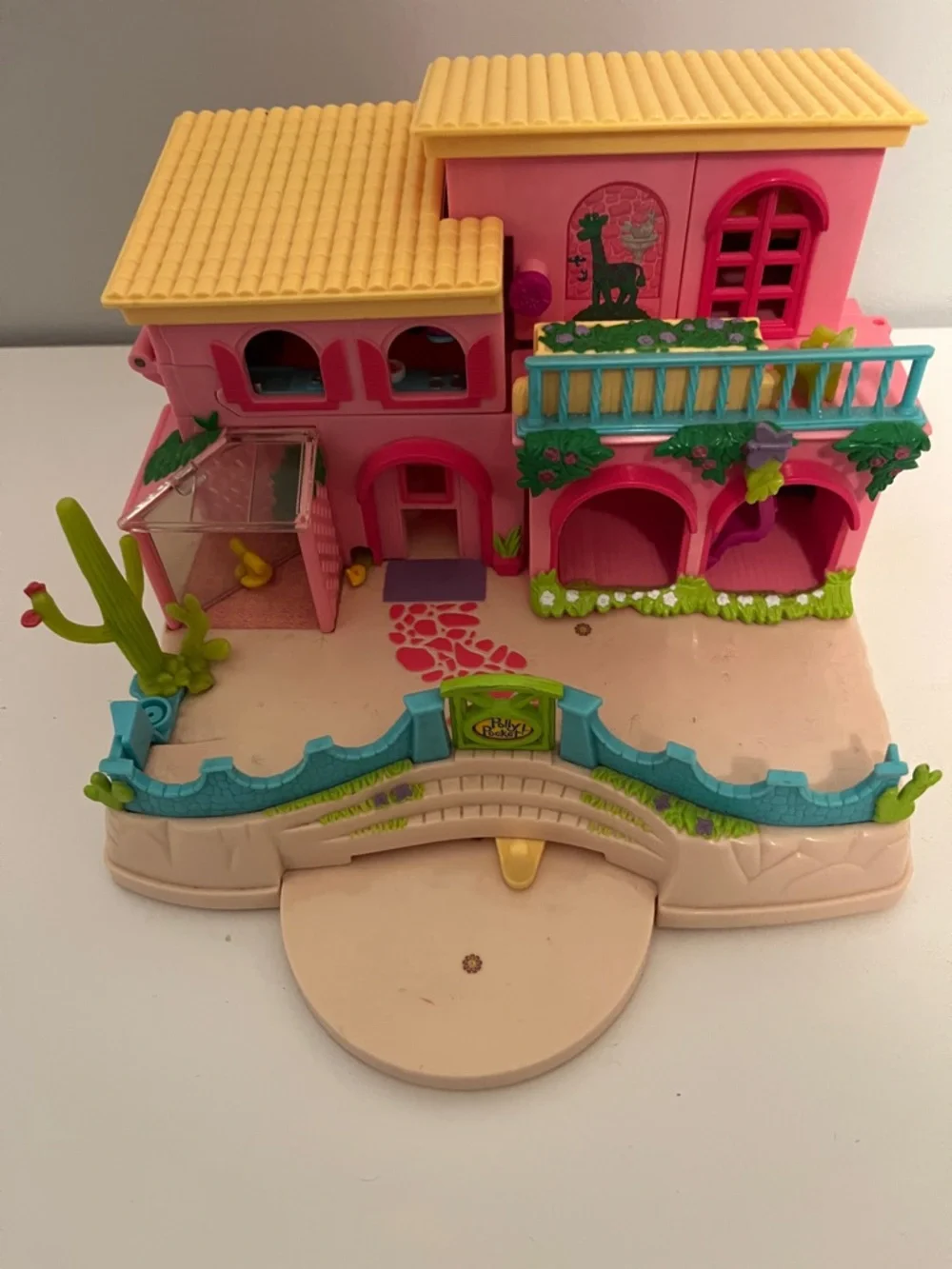 Vintage Polly Pocket Petland player toys